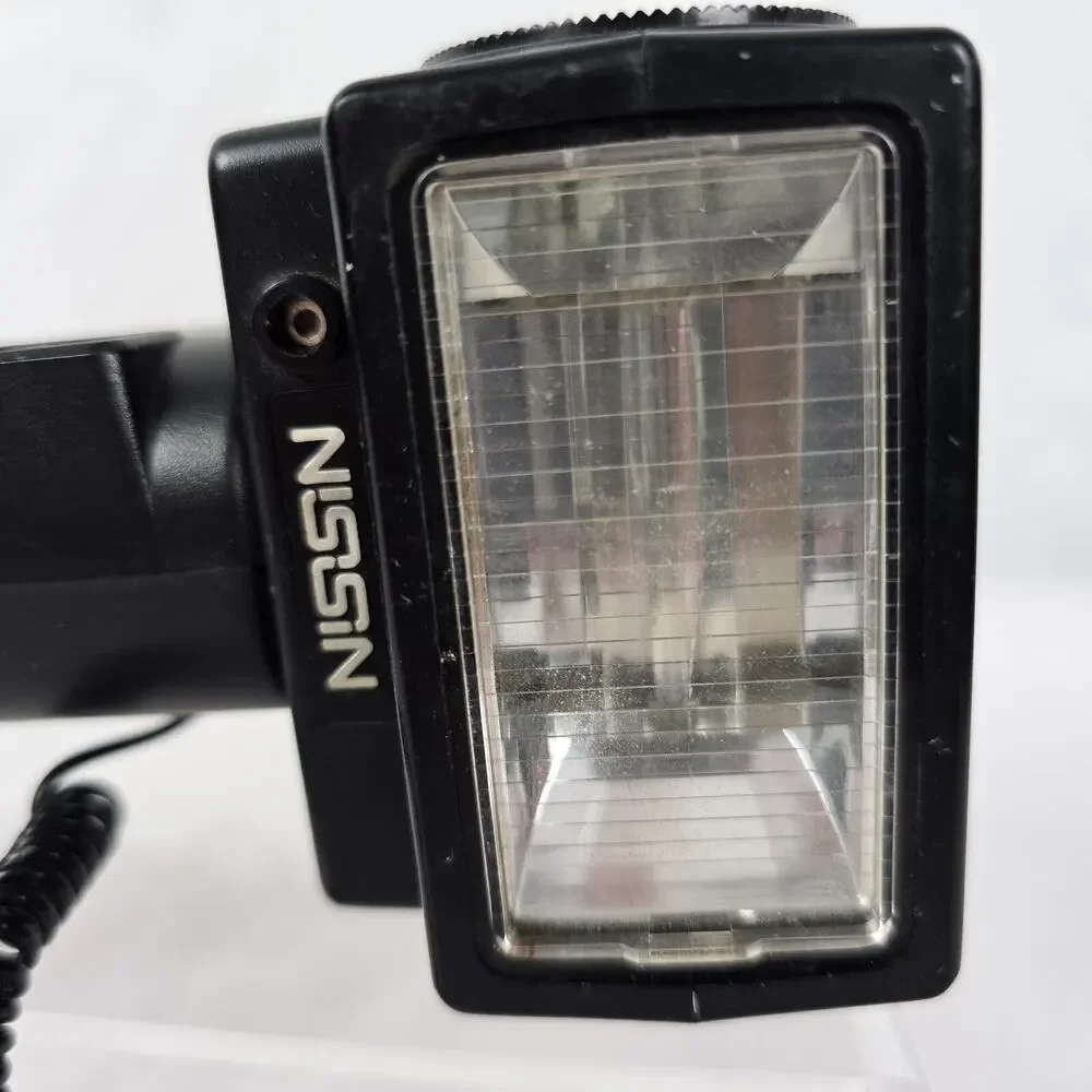 Vintage Nissin 2800G Electronic Flash Gun Untested ***Parts / Repair Only***